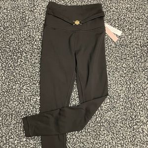 NWT Victoria’s Secret full length leggings